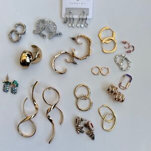 Elegant Gold and Silver Earring Set